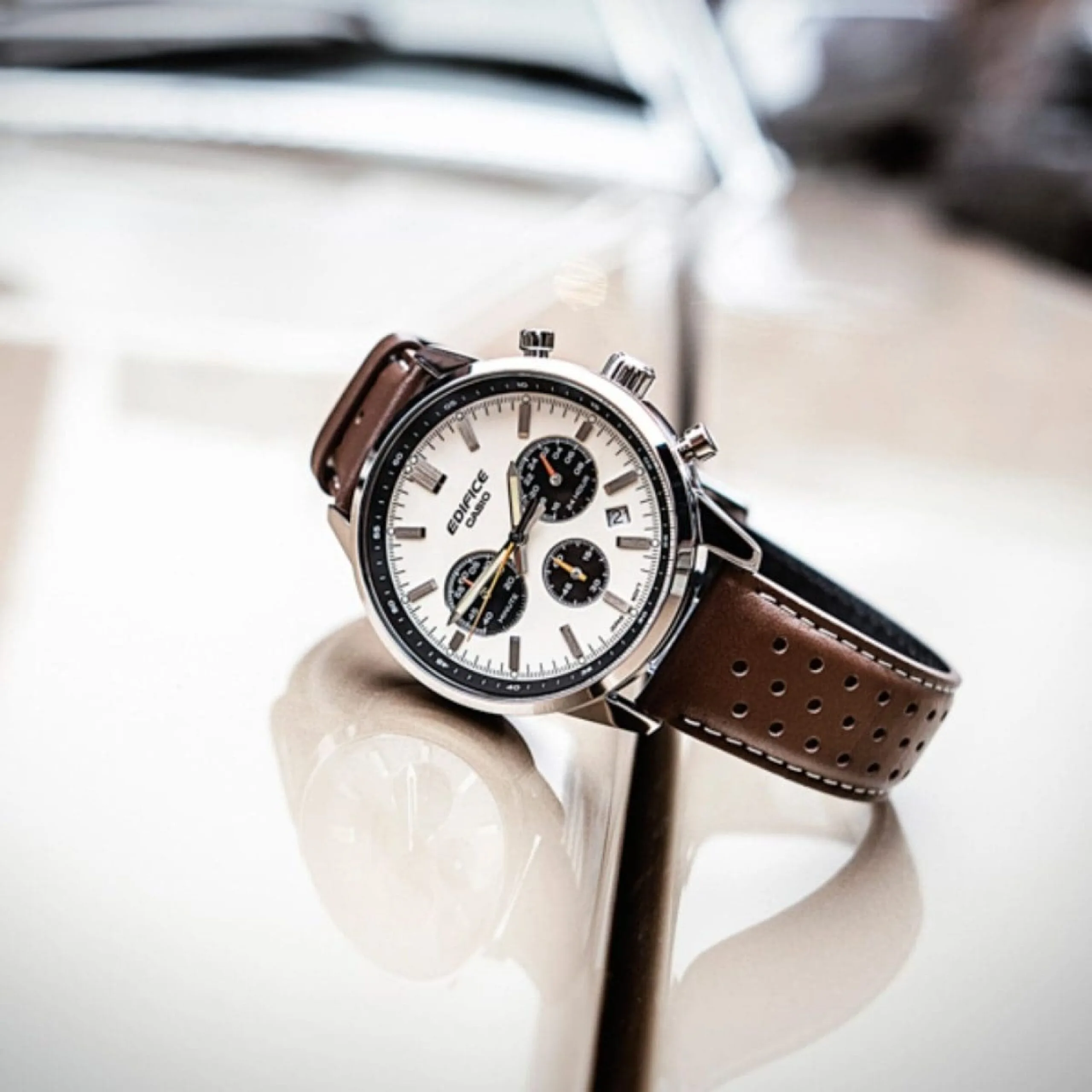 CASIO EDIFICE EFR-575L-7A, наручные часы — дополнительное фото 2