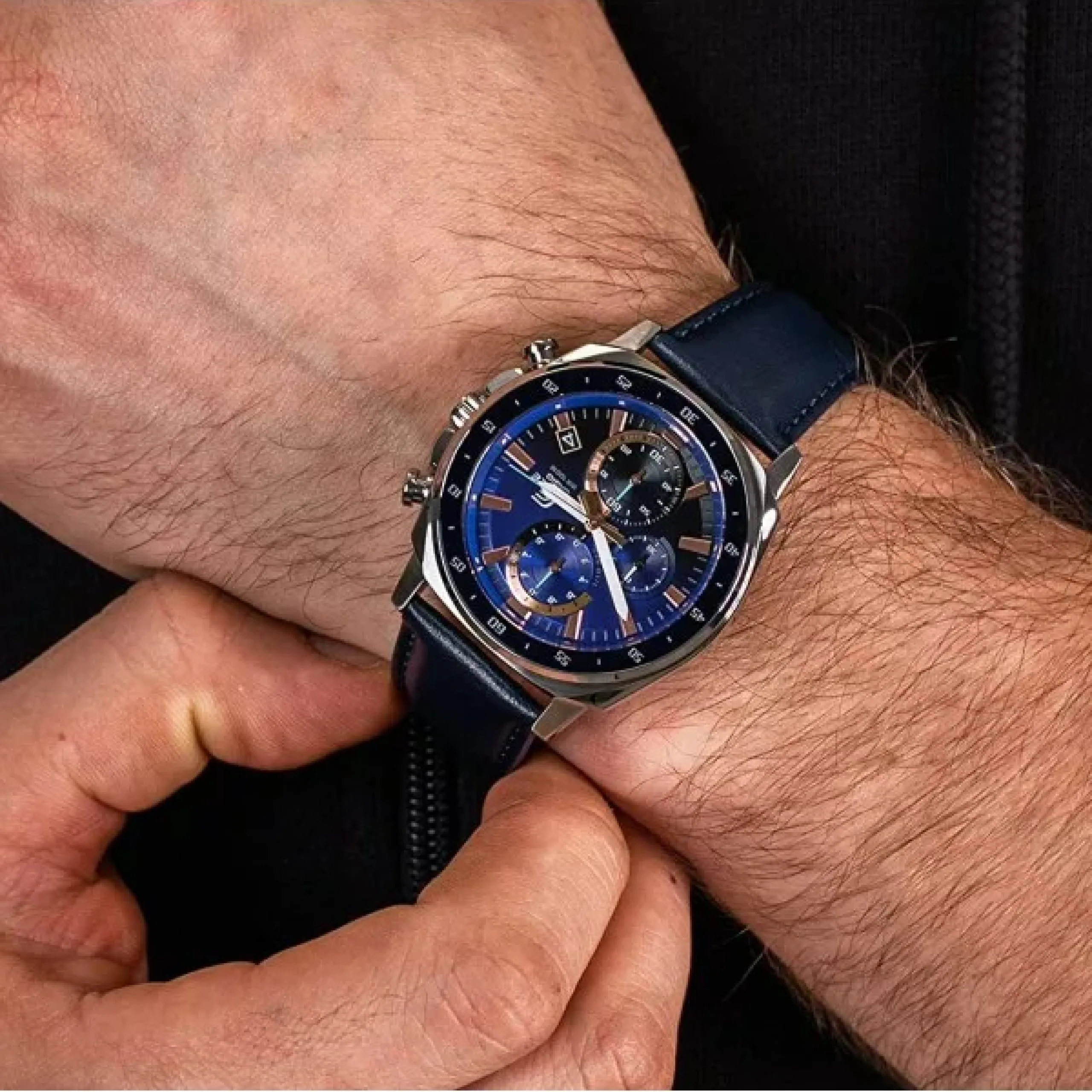 CASIO EDIFICE EFV-600L-2A, наручные часы — дополнительное фото 2