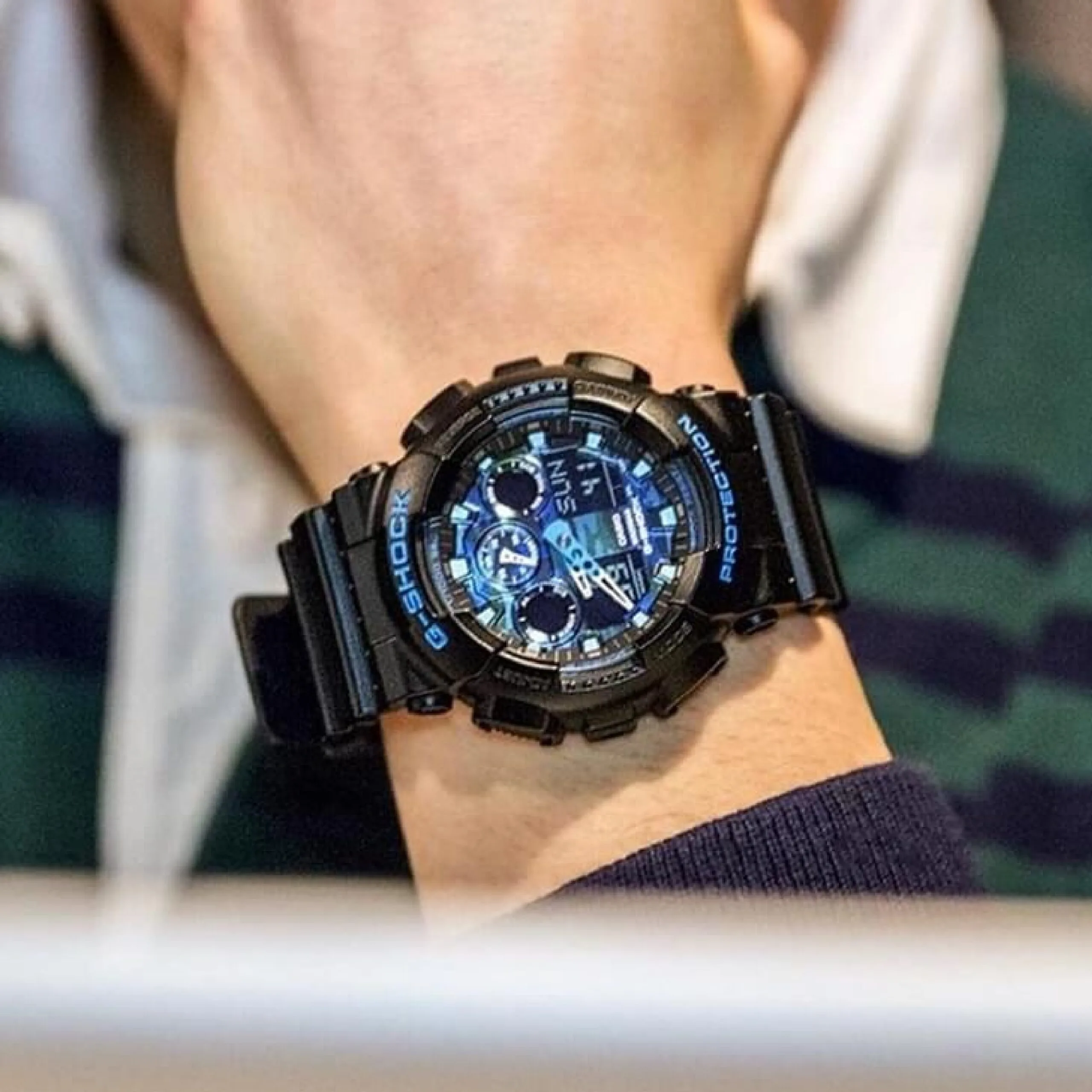 CASIO G-SHOCK GA-100CB-1A, наручные часы — дополнительное фото 4