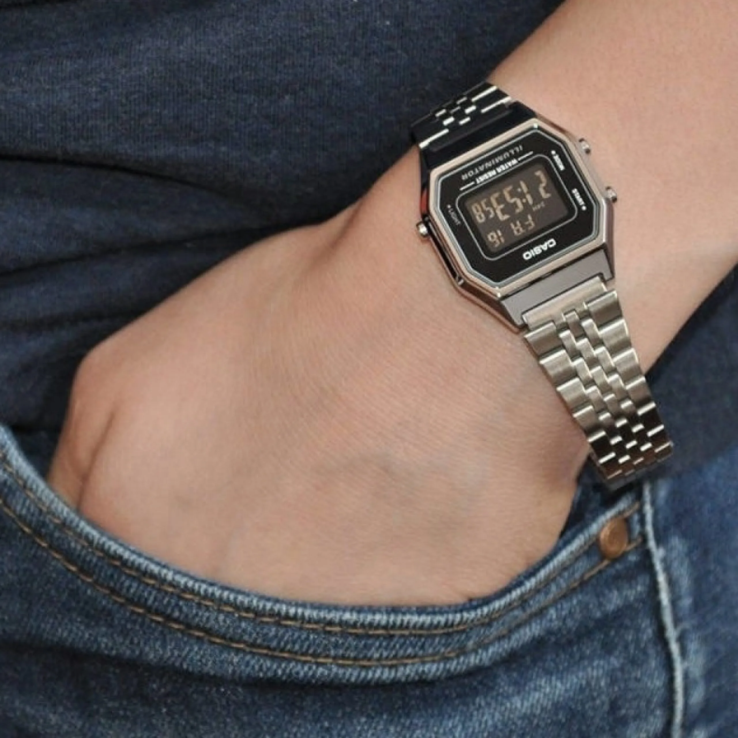 CASIO LA-680WA-1B, наручные часы — дополнительное фото 4