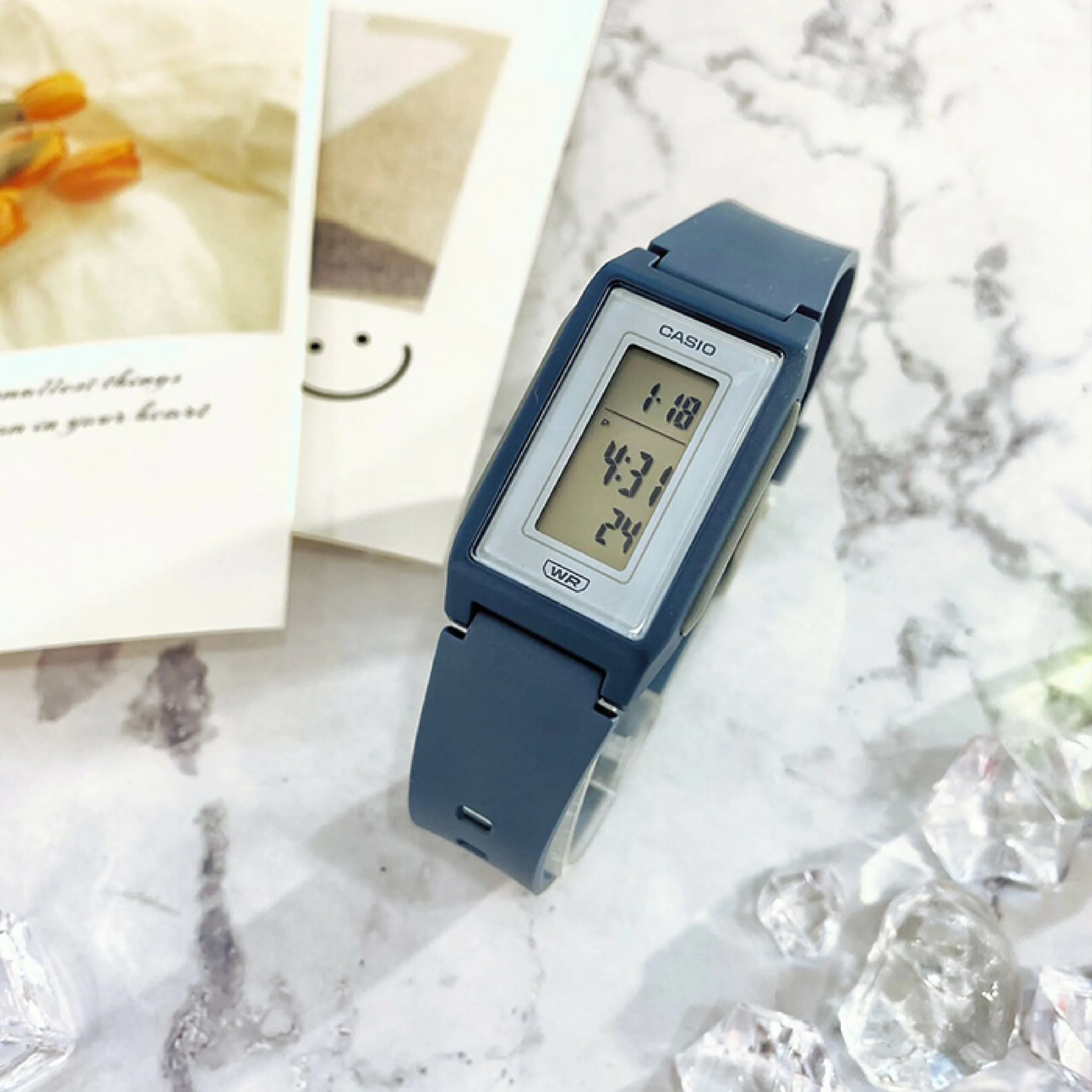 CASIO LF-10WH-2, наручные часы — дополнительное фото 2