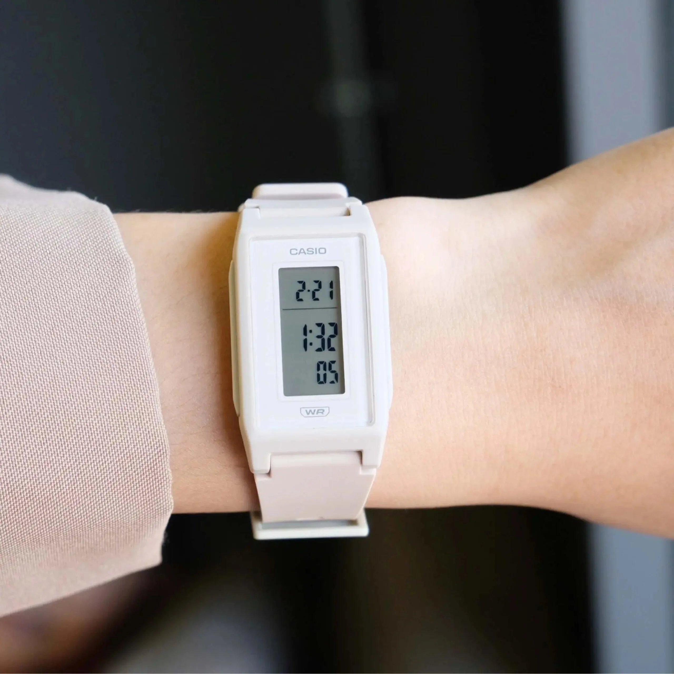 CASIO LF-10WH-4, наручные часы — дополнительное фото 4