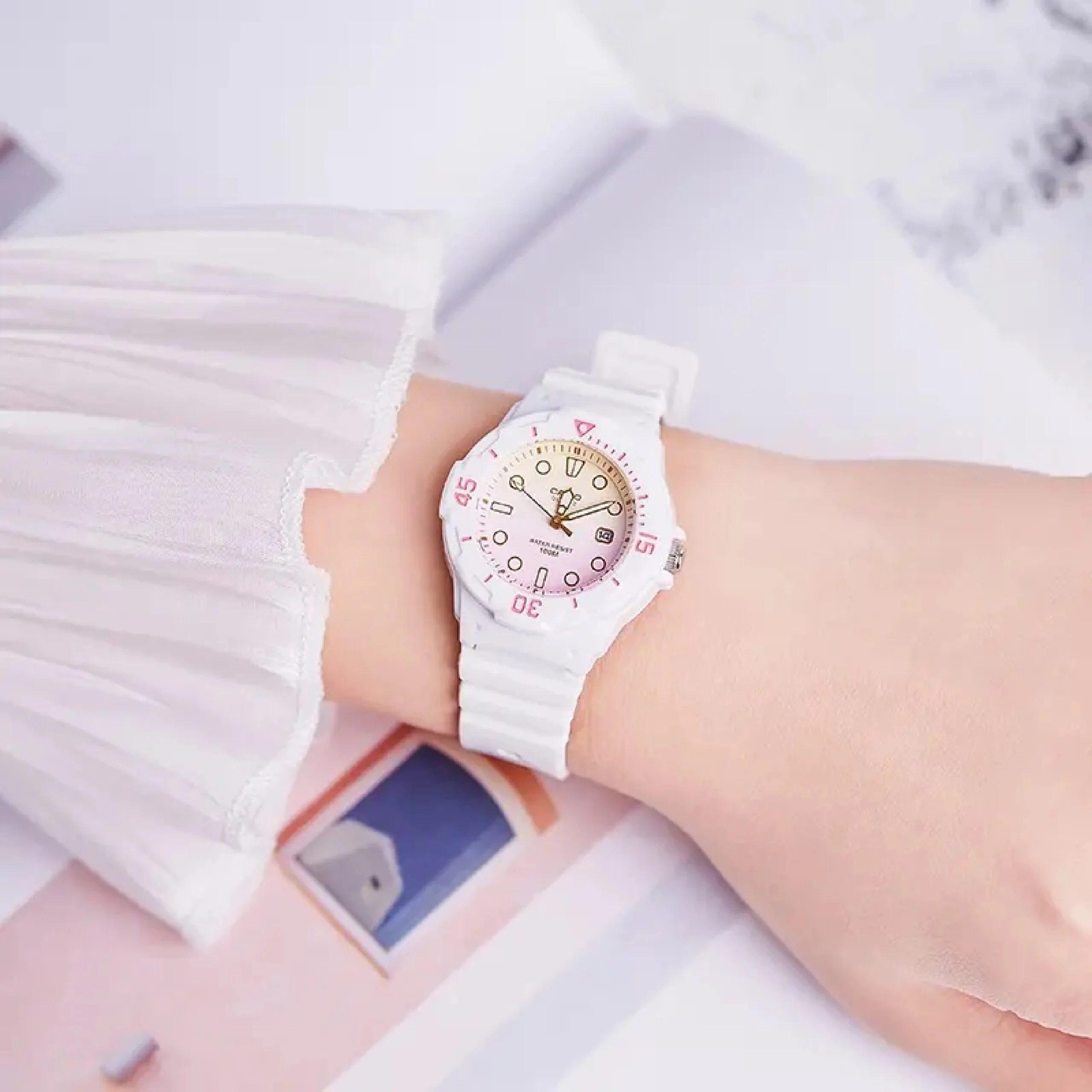 CASIO LRW-200H-4E2, наручные часы — дополнительное фото 4