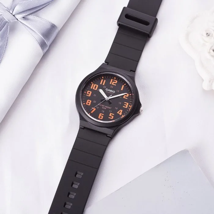 CASIO MW-240-4B, наручные часы — дополнительное фото 4