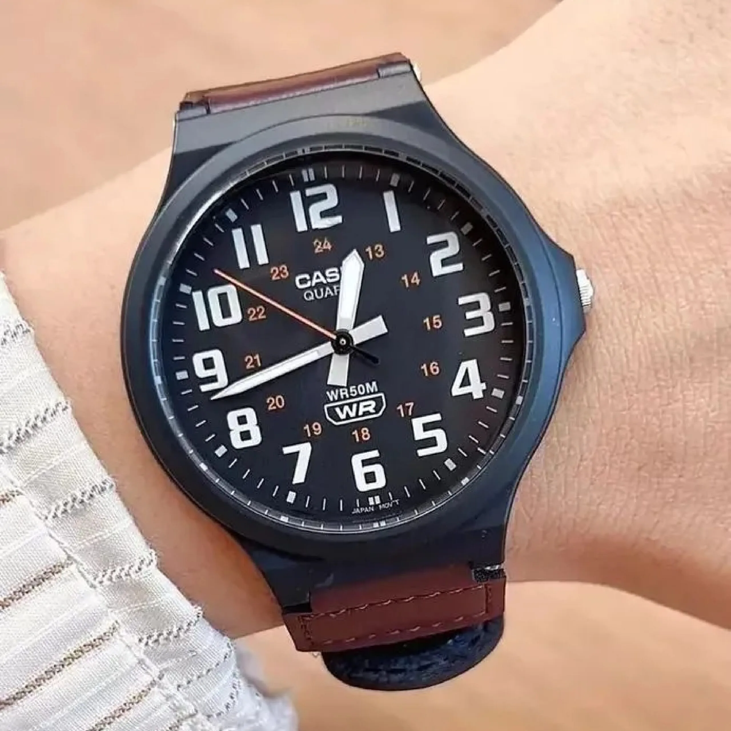 CASIO MW-240B-5B, наручные часы — дополнительное фото 4